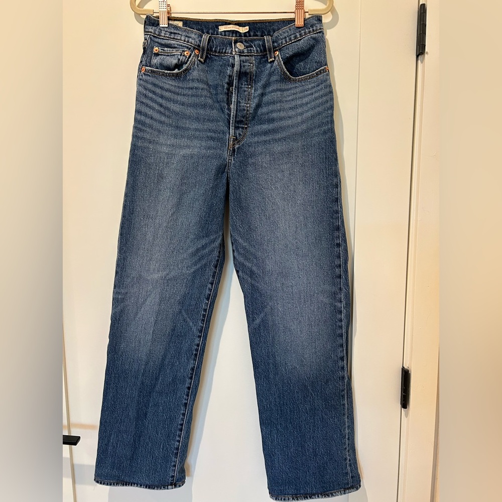 Levis Ribcage Straight Jeans